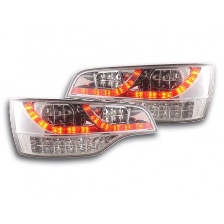 AUDI Q7 posteriore LED cromato